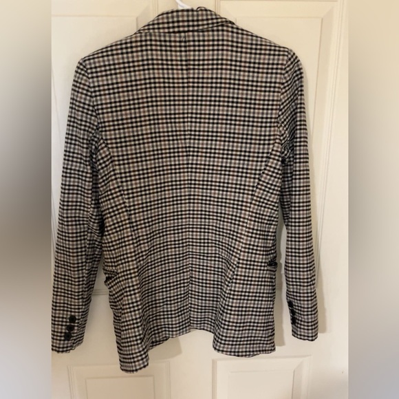 Woman’s Suit jacket - Picture 2 of 2